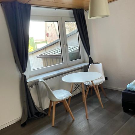 Mikos Unterkunft Hamburg-Harburg Exteriör bild